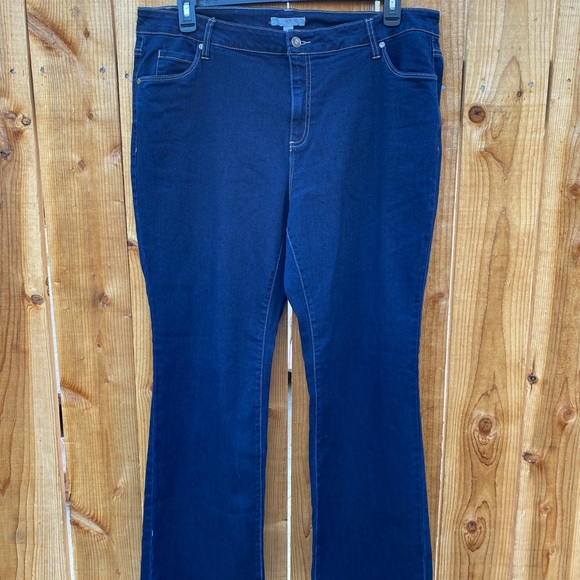 Woman Within Bootcut Stretch Jeans– Dark Blue Size 18 W - Picture 5 of 5